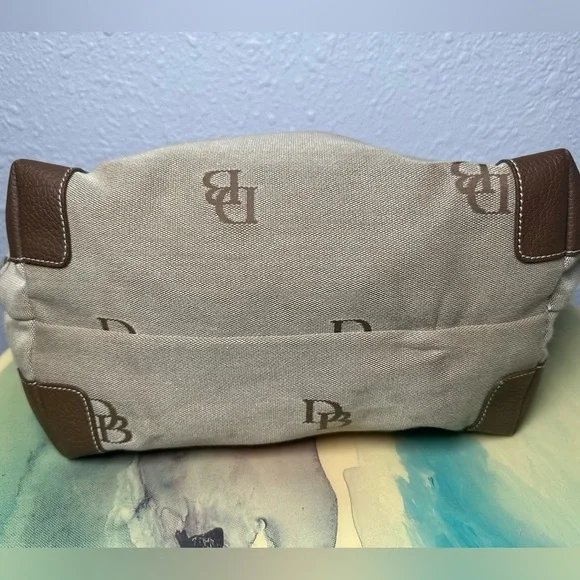 Dooney & Bourke Tan Canvas Brown Leather Knotted Strap Hobo Shoulder Bag Purse - Picture 7 of 10